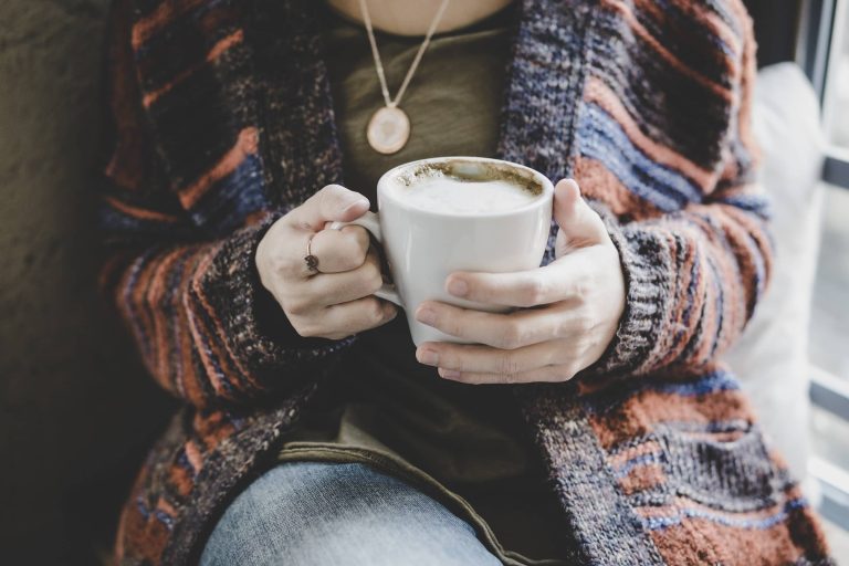 10 Ways to Simplify Your Holiday Season