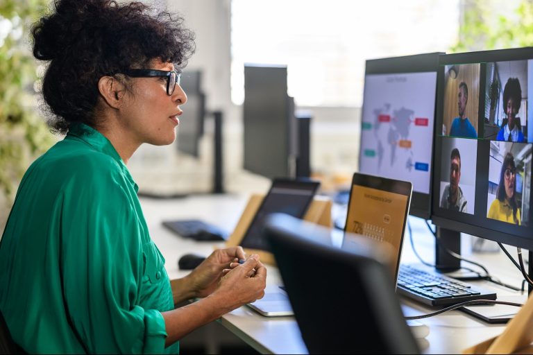 How to Keep Motivation High in an Asynchronous Workplace How to Keep Motivation High in an Asynchronous Workplace