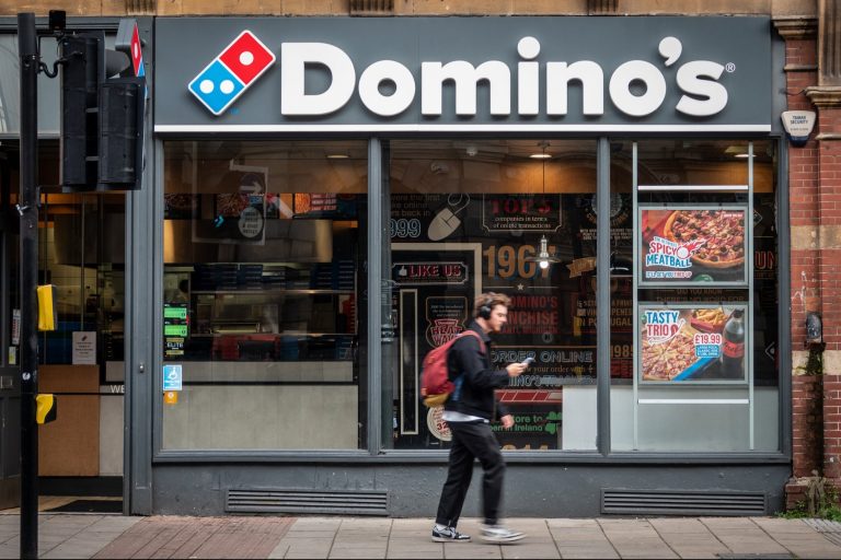 Domino’s Pizza Will Pay You to Tip Your Delivery Driver Domino’s Pizza Will Pay You to Tip Your Delivery Driver