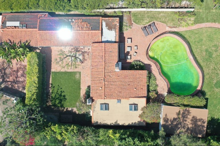 Homeowners Sue Los Angeles to Demolish Marilyn Monroe’s House Homeowners Sue Los Angeles to Demolish Marilyn Monroe’s House