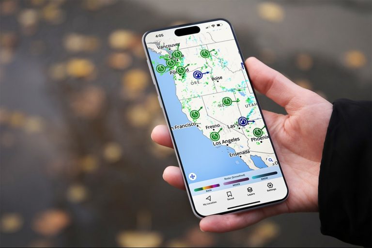 Track Weather and Air Quality with This $40 Storm Watch Radar Subscription Track Weather and Air Quality with This $40 Storm Watch Radar Subscription