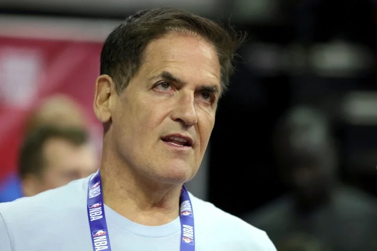 Mark Cuban Made These Former Workers Millionaires Overnight Mark Cuban Made These Former Workers Millionaires Overnight