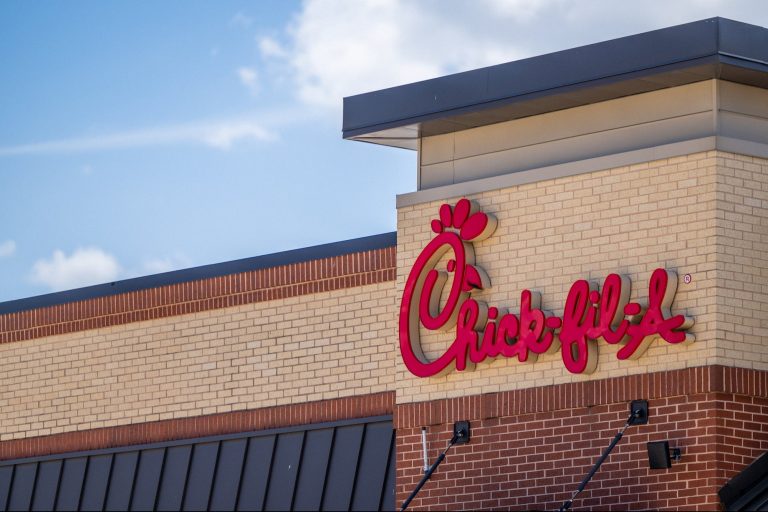 Chick-fil-A Goes Viral For Brow-Raising Summer Camp for Kids Chick-fil-A Goes Viral For Brow-Raising Summer Camp for Kids