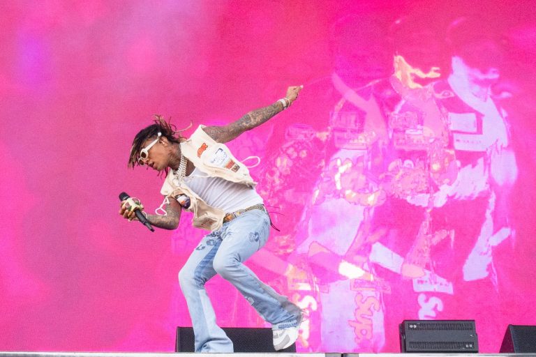 Swae Lee: From McDonald’s to McMillions in Entrepreneurship and Records Sold Swae Lee: From McDonald’s to McMillions in Entrepreneurship and Records Sold
