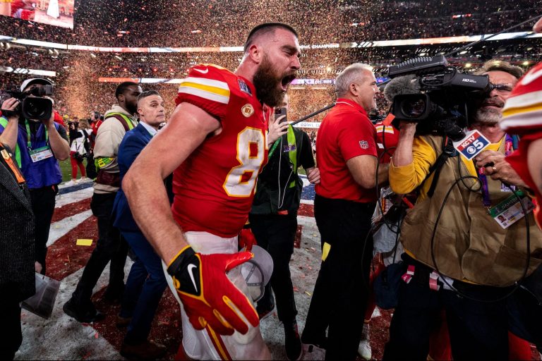 NFL ‘Sunday Ticket’ Is Coming to More Bars, Restaurants NFL ‘Sunday Ticket’ Is Coming to More Bars, Restaurants