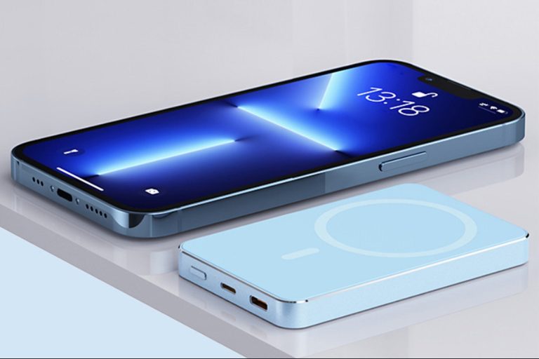 Save Time Charging up With This iPhone Charger for $35 Save Time Charging up With This iPhone Charger for $35
