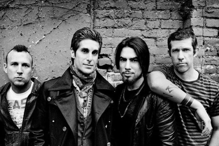 Jane’s Addiction Reunites Original Lineup for New Tour
