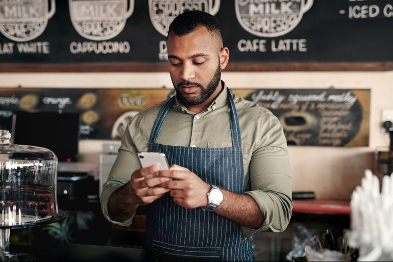 The Benefits and Risks of Franchising Your Business The Benefits and Risks of Franchising Your Business