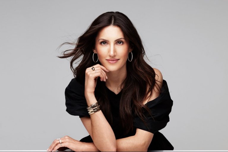 She Started a Business With $2K — Now It Pulls in Over $100M She Started a Business With $2K — Now It Pulls in Over $100M