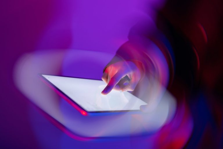 3 Ways To Leverage AI in Ecommerce